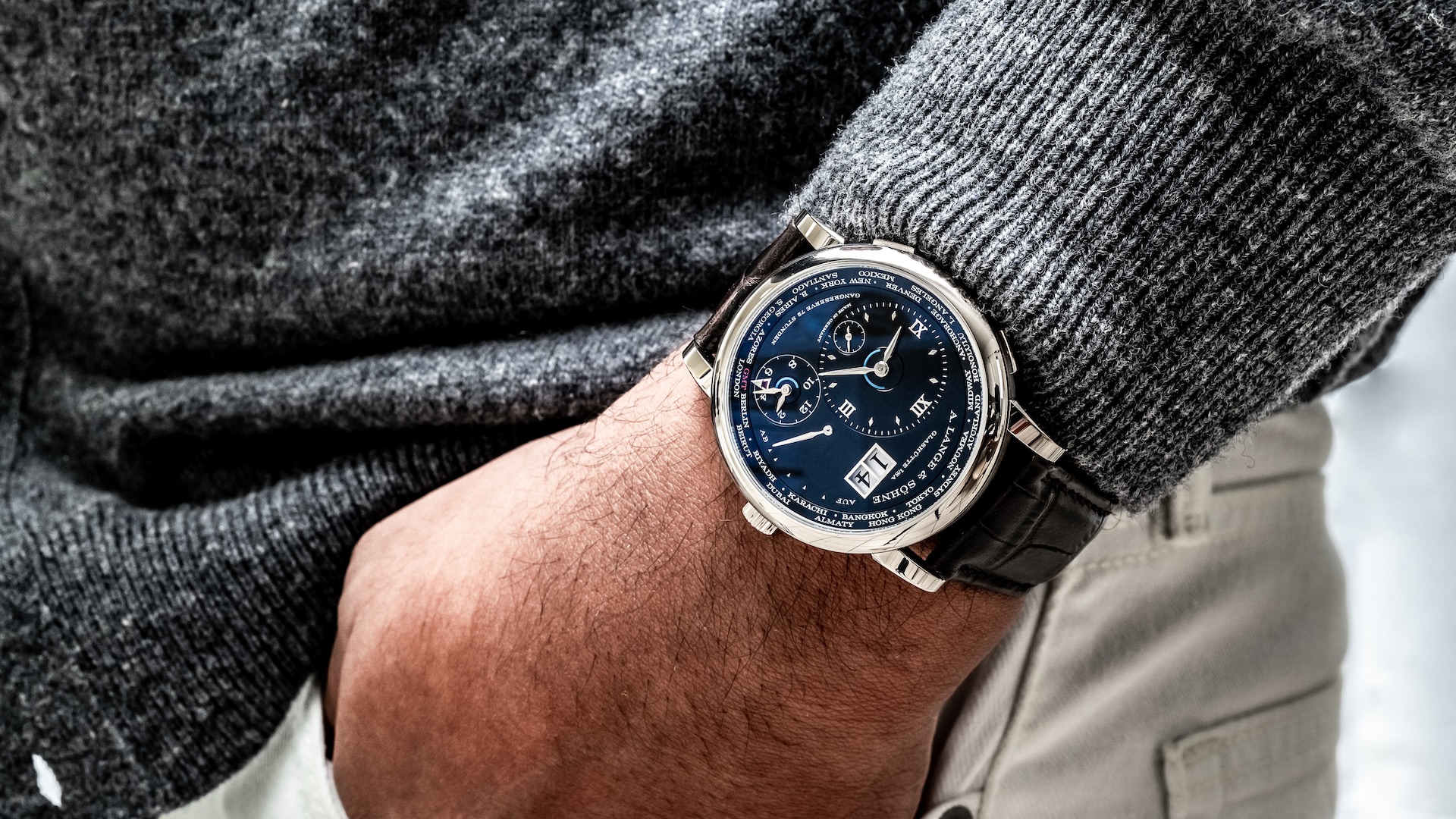 a lange & sohne lange 1 time zone